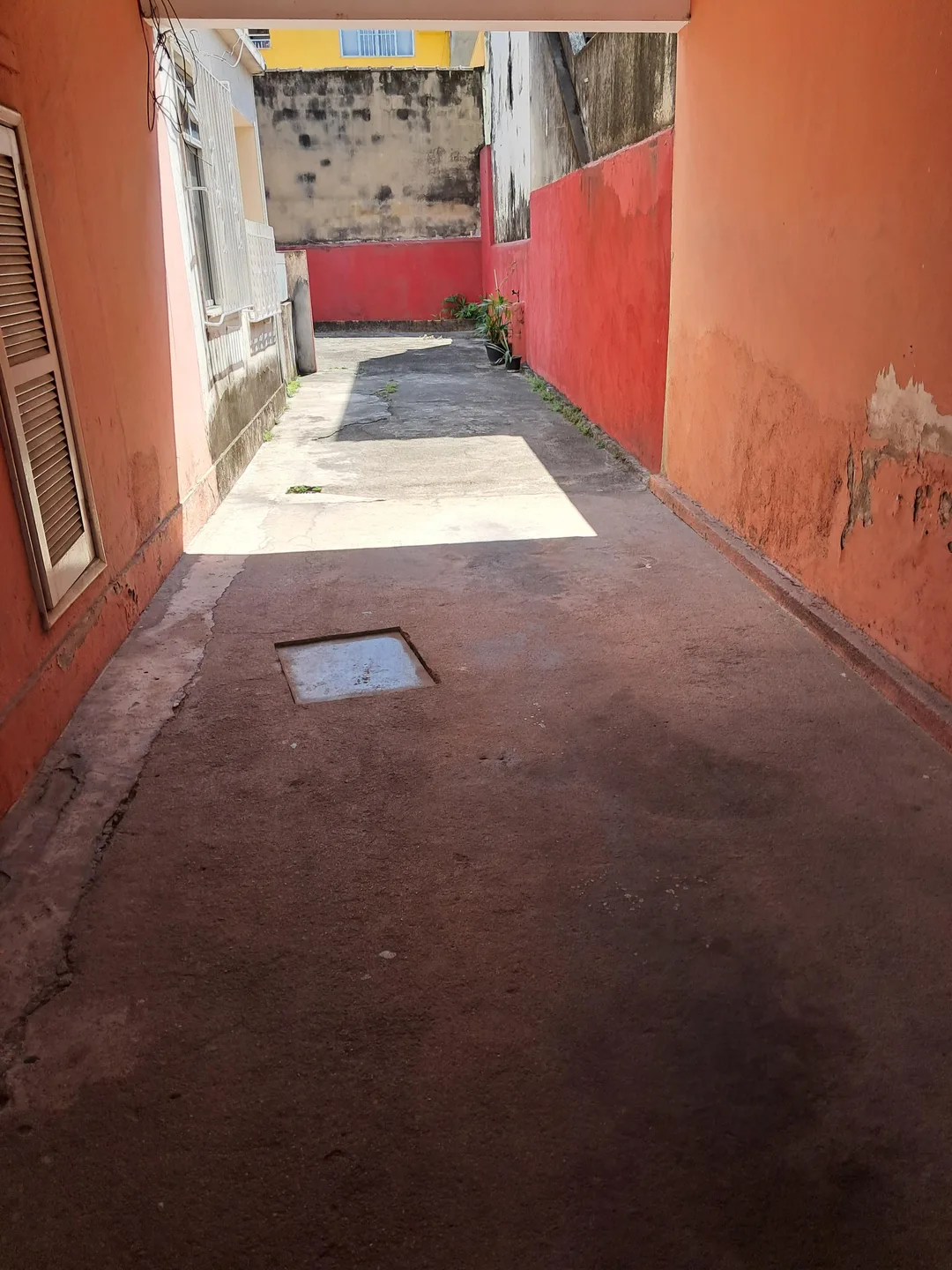 Jardim América - Rua Arinos, Apto 78m², Frente, 2 Qtos, Vga.